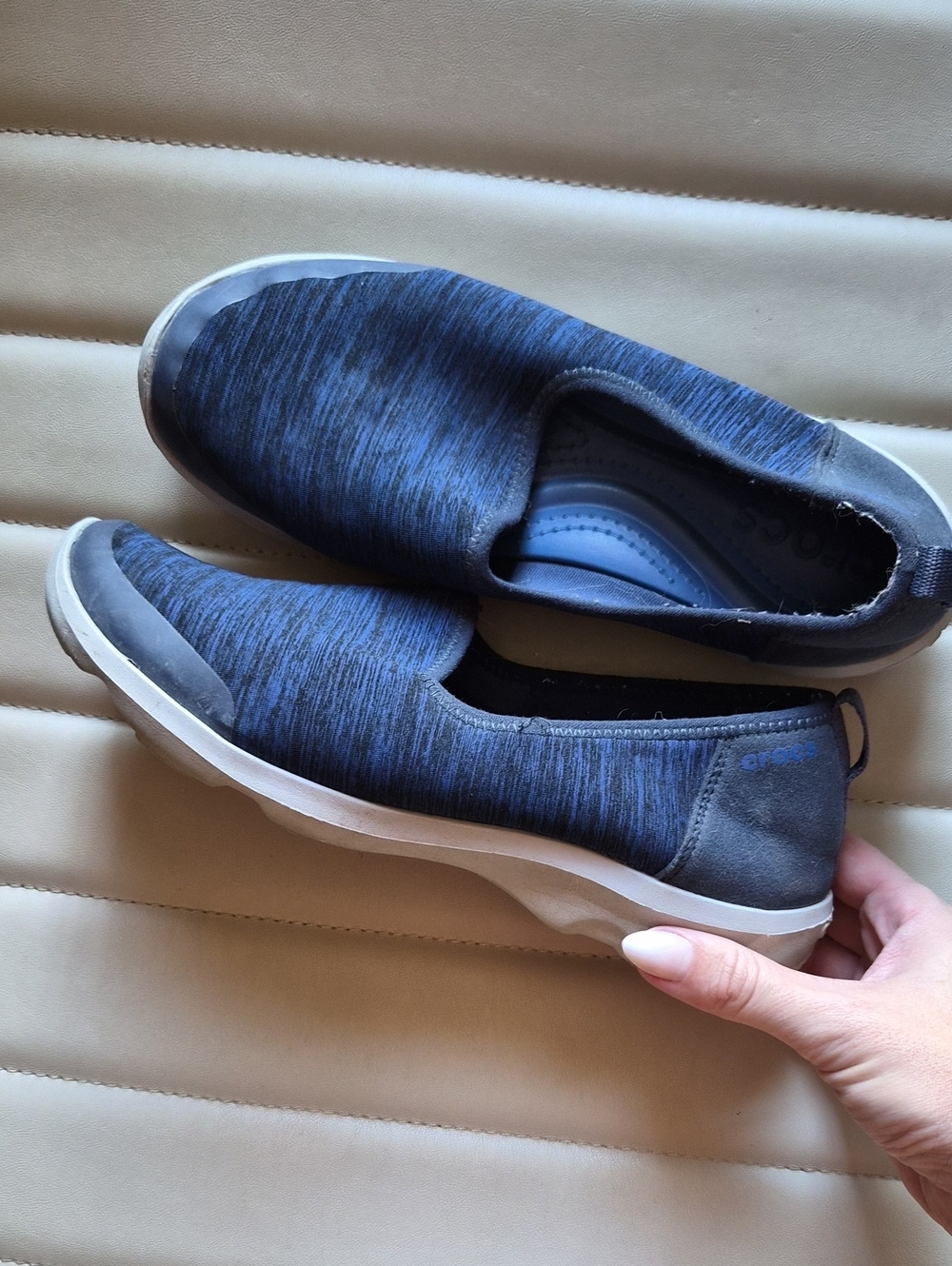 CROCS Women's Blue and Gray Slip-On Knit Loafers